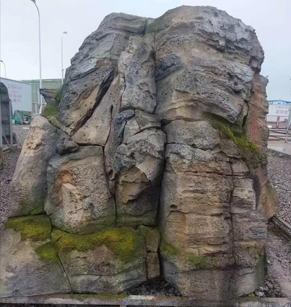 广场亚洲麻豆视频黄色在线假山